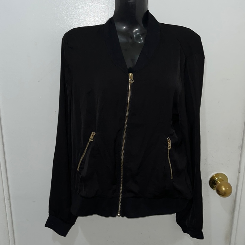 Casual Light Weight Bomber Style Throw on